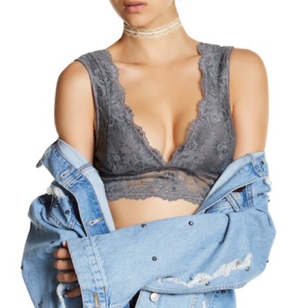 FREE PEOPLE, Galloon V-Neck Lace Bralette, Size S